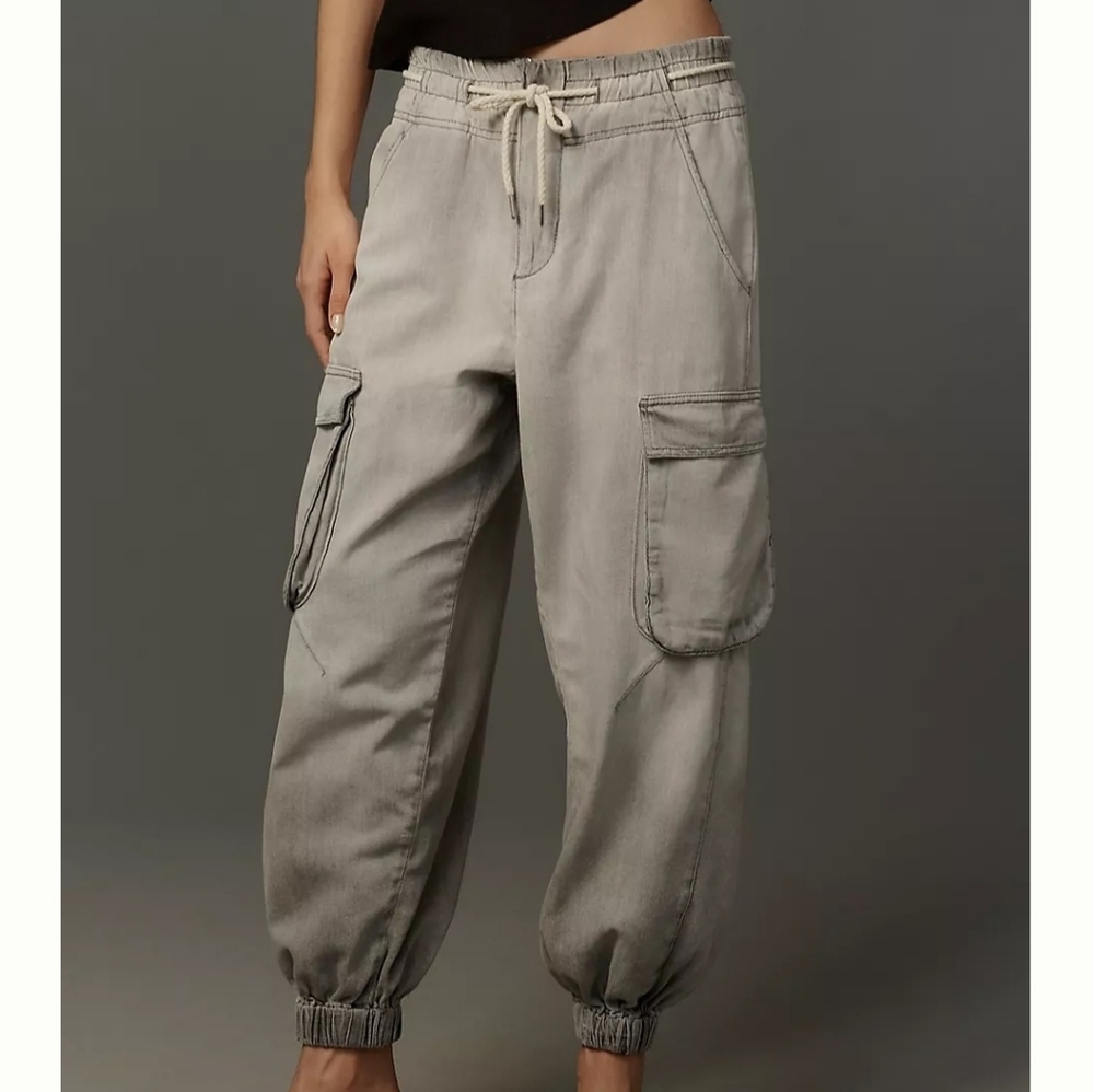 Pilcro Light Gray Cargo Joggers - Picture 2 of 8